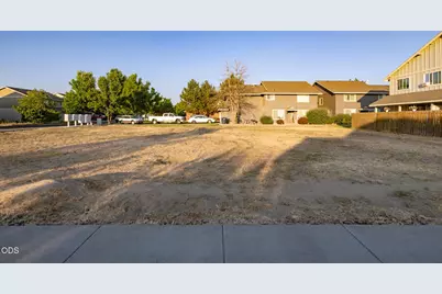 0 29th Street SW #Lot 59, Redmond, OR 97756 - Photo 3