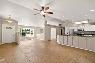 182 Justin Ct, Central Point, OR 97502 - Photo 5