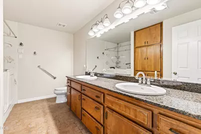 182 Justin Court, Central Point, OR 97502 - Photo 17
