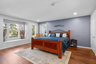 900 Cypress Point Loop, Ashland, OR 97520 - Photo 15