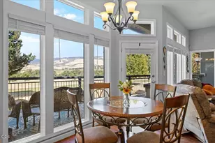 900 Cypress Point Loop, Ashland, OR 97520 - Photo 7