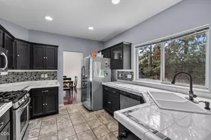 2007 SW 37th St, Redmond, OR 97756 - Photo 13