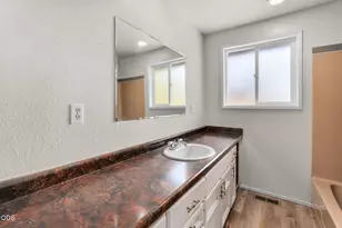 62855 Daniel Road NE, Bend, OR 97701 - Photo 15
