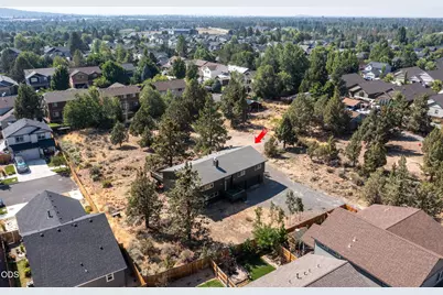 62855 Daniel Road NE, Bend, OR 97701 - Photo 37