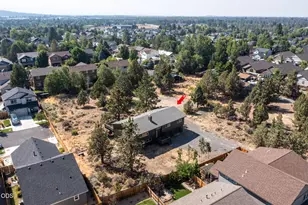 62855 Daniel Road NE, Bend, OR 97701 - Photo 37