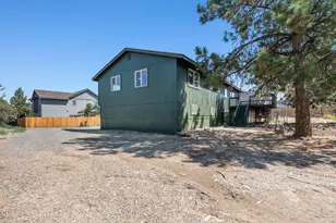 62855 Daniel Road NE, Bend, OR 97701 - Photo 39