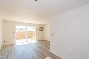 47 SW Eastern Ave, Grants Pass, OR 97526 - Photo 7