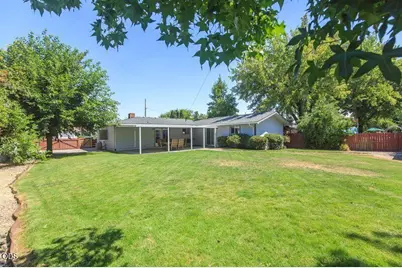 110 Windsor Way, Central Point, OR 97502 - Photo 27