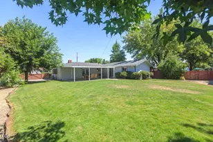 110 Windsor Way, Central Point, OR 97502 - Photo 27