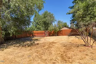 391 Addison St, Klamath Falls, OR 97601 - Photo 5