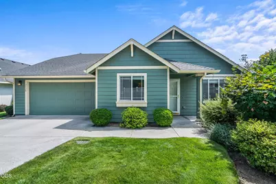 3738 SW 29th Street, Redmond, OR 97756 - Photo 1