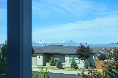 4496 SW Zenith Avenue, Redmond, OR 97756 - Photo 41