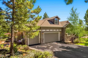 1158 NW Redfield Cir, Bend, OR 97703 - Photo 57