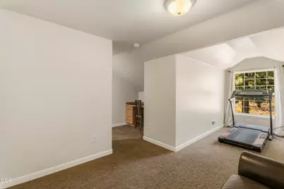 1158 NW Redfield Circle, Bend, OR 97703 - Photo 45