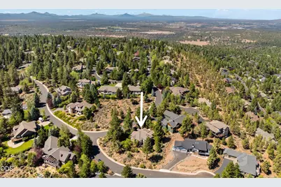 1158 NW Redfield Circle, Bend, OR 97703 - Photo 61