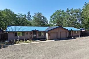 223 Indian Creek Ln, Shady Cove, OR 97539 - Photo 69