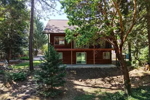 223 Indian Creek Ln, Shady Cove, OR 97539 - Photo 11