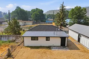 2241 SE Roadway Ln, Prineville, OR 97754 - Photo 47