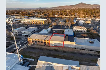 [Address not provided], Medford, OR 97501 - Photo 5