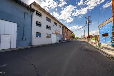 [Address not provided], Medford, OR 97501 - Photo 7