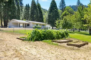 3396 Foots Creek Rd, Gold Hill, OR 97525 - Photo 55