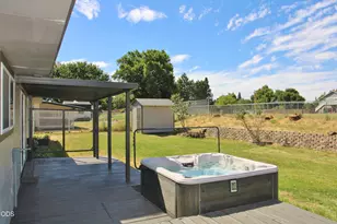 5905 Independence, Klamath Falls, OR 97603 - Photo 49