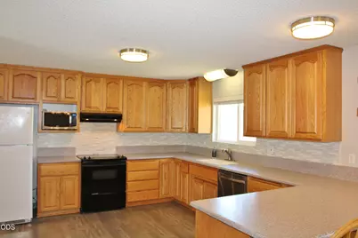 5905 Independence, Klamath Falls, OR 97603 - Photo 11