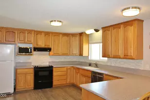 5905 Independence, Klamath Falls, OR 97603 - Photo 11