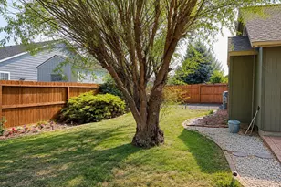 2155 NW 22nd St, Redmond, OR 97756 - Photo 31