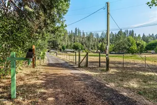 27225 OR-62, Trail, OR 97541 - Photo 11