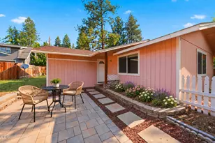 1454 NW Fresno Ave, Bend, OR 97703 - Photo 3