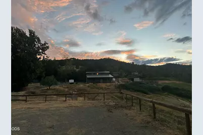 6577 Adams Road, Talent, OR 97540 - Photo 95