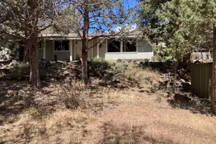 61180 Tapadera St, Bend, OR 97702 - Photo 3