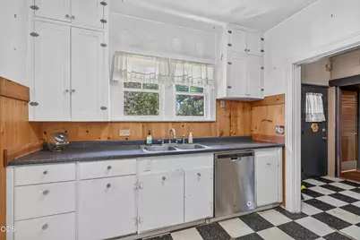 522 S Oakdale Avenue, Medford, OR 97501 - Photo 11