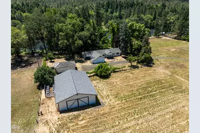 29560 Oregon 62, Trail, OR 97541 - Photo 37