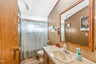 939 NW Cains Rd, Prineville, OR 97754 - Photo 15
