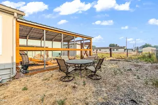 939 NW Cains Rd, Prineville, OR 97754 - Photo 19
