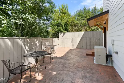 1184 Rutherford Drive, Medford, OR 97504 - Photo 35