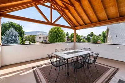 1184 Rutherford Drive, Medford, OR 97504 - Photo 21
