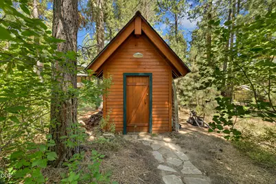 56870 Gina Lane, Bend, OR 97707 - Photo 19
