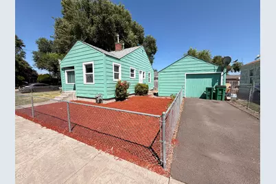 1101 Mitchell Street, Klamath Falls, OR 97601 - Photo 3