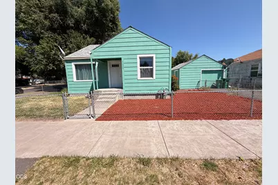 1101 Mitchell Street, Klamath Falls, OR 97601 - Photo 1