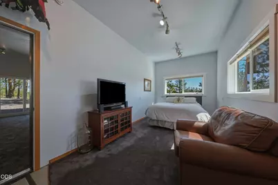 67422 Trout Lane, Bend, OR 97703 - Photo 45