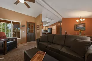 67422 Trout Ln, Bend, OR 97703 - Photo 13