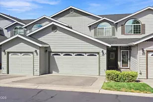 3855 Dover Ridge Dr, Medford, OR 97504 - Photo 3