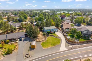 63552 Boyd Acres Rd, Bend, OR 97701 - Photo 31