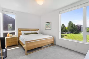 55 SW Wall St, Bend, OR 97702 - Photo 21