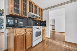 111 Sherwood Ln, Grants Pass, OR 97527 - Photo 15