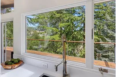 424 Courtney Street, Ashland, OR 97520 - Photo 9