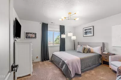 7043 SW Highland Drive, Powell Butte, OR 97753 - Photo 13